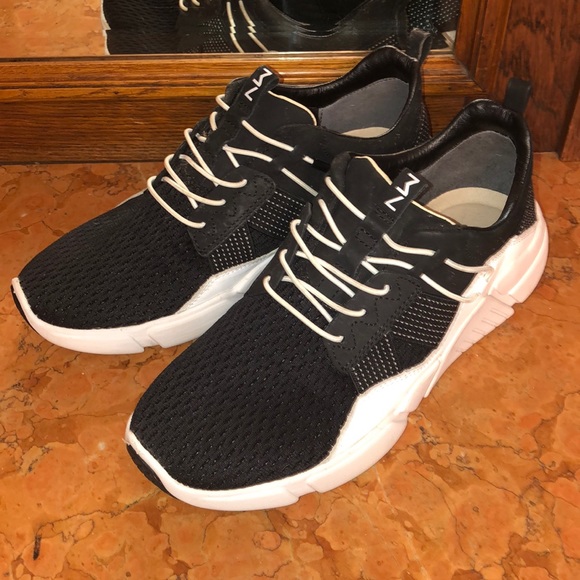 mark nason tennis shoes